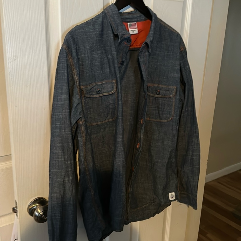 BNWOT men's denim button up shirt